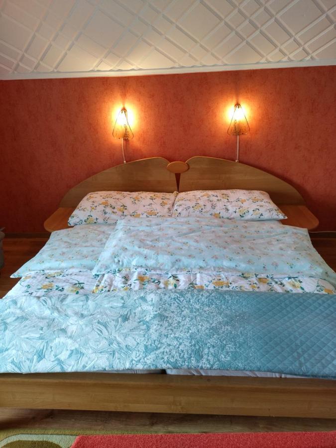 Appartamento Ibolya Apartman Badacsony Esterno foto