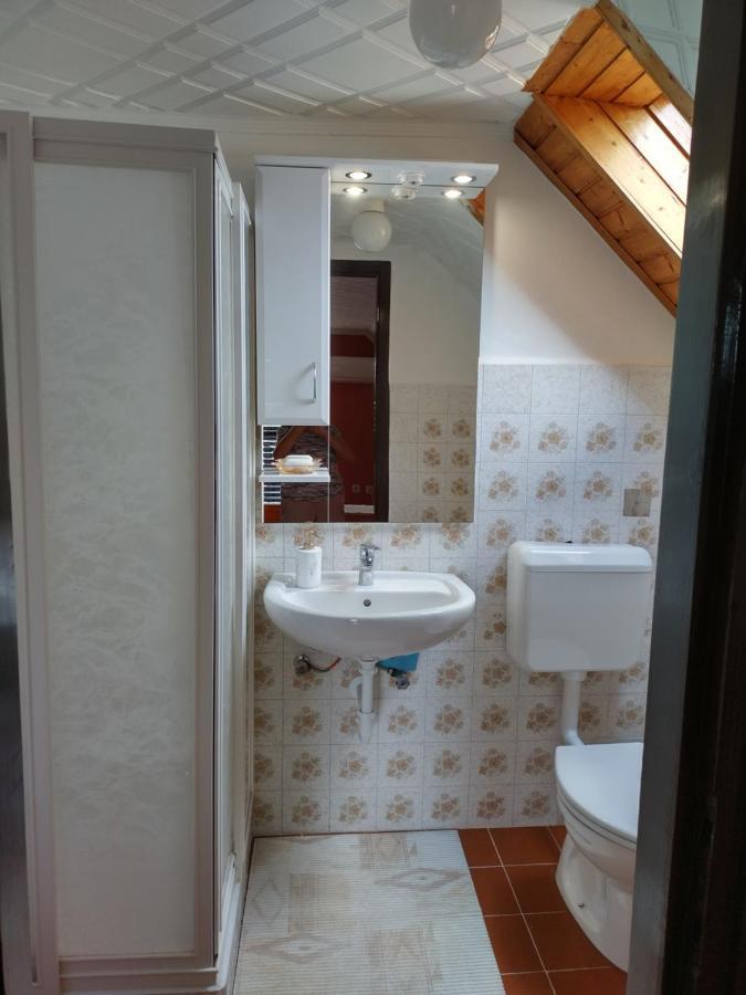 Appartamento Ibolya Apartman Badacsony Esterno foto